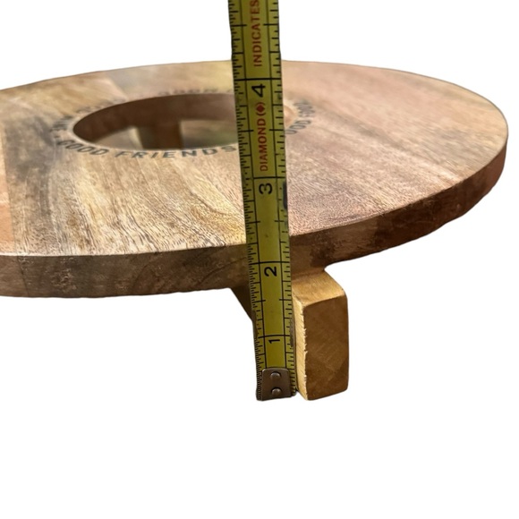 Santa Barbara Design Studio Wine Holder Cheeseboard New - Picture 3 of 9